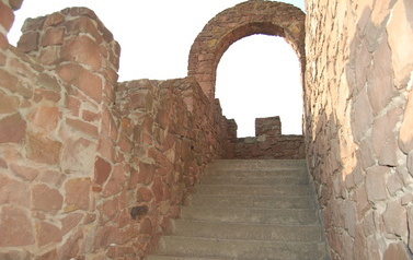 Sanktuarium - Golgota &ndash; Martyrologium Narodu Poskiego 21