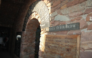 Sanktuarium - Golgota &ndash; Martyrologium Narodu Poskiego 27