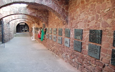 Sanktuarium - Golgota &ndash; Martyrologium Narodu Poskiego 54
