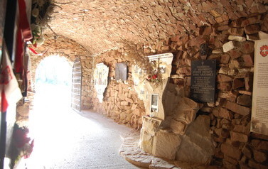 Sanktuarium - Golgota &ndash; Martyrologium Narodu Poskiego 67