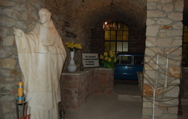 Sanktuarium - Golgota &ndash; Martyrologium Narodu Poskiego 72