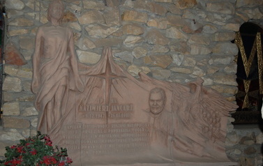 Sanktuarium - Golgota &ndash; Martyrologium Narodu Poskiego 75
