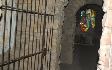 Sanktuarium - Golgota &ndash; Martyrologium Narodu Poskiego 83