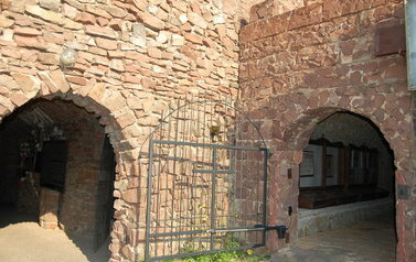 Sanktuarium - Golgota &ndash; Martyrologium Narodu Poskiego 105