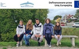 Silni z natury - młodzież na fali (3)