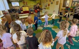 Dzień Chłopaka i Dzień Muzyki w przedszkolu w Chybicach 2