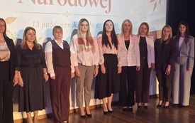Galeria aktualności Gminny Dzień Edukacji Narodowej. Podziękowania, nagrody i awanse zawodowe nauczycieli 36