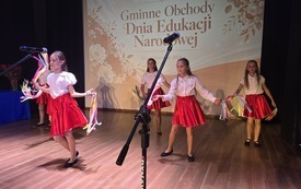 Galeria aktualności Gminny Dzień Edukacji Narodowej. Podziękowania, nagrody i awanse zawodowe nauczycieli 51