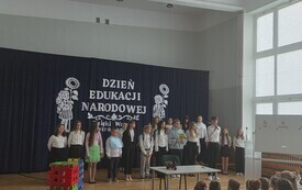 Dzień Edukacji Narodowej - PSP Łomno 1