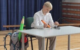 Dzień Edukacji Narodowej - PSP Łomno 6