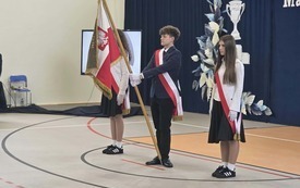 Galeria aktualności Uroczyste otwarcie hali sportowej  32