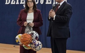 Galeria aktualności Uroczyste otwarcie hali sportowej  40