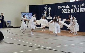 Galeria aktualności Uroczyste otwarcie hali sportowej  72
