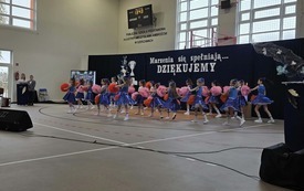 Galeria aktualności Uroczyste otwarcie hali sportowej  85