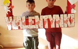 Walentynki w Publicznej Szkole Podstawowej w Łomnie 23