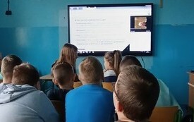 Lekcja online z informatyki w PSP w Łomnie 2