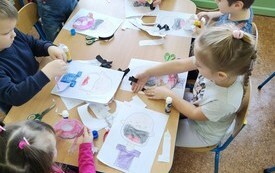 Tłusty Czwartek u przedszkolak&oacute;w z Publicznej Szkoły Podstawowej w Łomnie 16