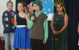 Kalendarz, zegar &hellip; i &bdquo;Cztery pory roku&rdquo; Vivaldiego w Publicznej Szkole Podstawowej w Godowie 7
