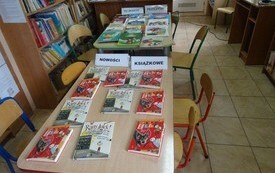 Nowości w szkolnej bibliotece 1