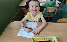 Dzień dentysty u przedszkolak&oacute;w - PSP Łomno 5