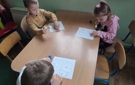 Dzień dentysty u przedszkolak&oacute;w - PSP Łomno 8