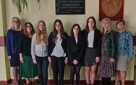 Uczennice z Szerzaw laureatkami i finalistkami  wojew&oacute;dzkich konkursach przedmiotowych  1
