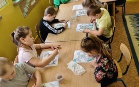 Wielkanoc w przedszkolu - Publiczna Szkoła Podstawowa w Łomnie 8