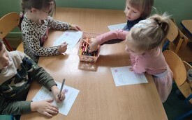 Wielkanoc w przedszkolu - Publiczna Szkoła Podstawowa w Łomnie 19