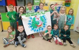 Dzień Ziemi w Przedszkolu w Radkowicach z wykorzystaniem sprzętu i wyposażenia zakupionego z projektu ,,Laboratoria przyszłości&rdquo;. 21
