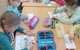 Dzień Ziemi w Przedszkolu w Radkowicach z wykorzystaniem sprzętu i wyposażenia zakupionego z projektu ,,Laboratoria przyszłości&rdquo;. 54