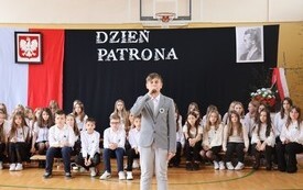 Dzień Patrona w Publicznej Szkole Podstawowej  im. Feliksa Szczęsnego Karnickiego w Chybicach 27