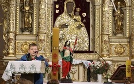 Dzień Patrona w Publicznej Szkole Podstawowej  im. Feliksa Szczęsnego Karnickiego w Chybicach 53