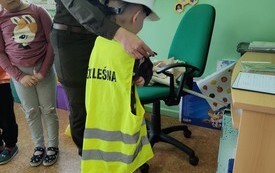 Spotkanie z leśnikiem - PSP Łomno  13