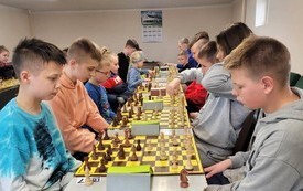 Szkolne Koło Szachowe MAT 13