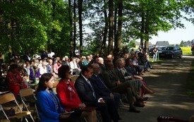 Nie milknie pamięć o ofiarach 24