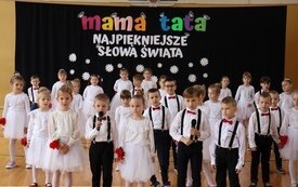 DZIEŃ MAMY I TATY W PRZEDSZKOLU 11