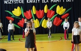 Dzień Matki w oddziale przedszkolnym w PSP w Godowie 20