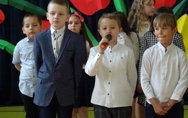 Dzień Matki i Ojca w klasach I - III  w PSP w Godowie 1