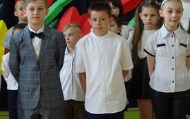 Dzień Matki i Ojca w klasach I - III  w PSP w Godowie 2