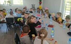 Dzień Dziecka i Sportu Szkolnego w przedszkolu w Chybicach 19