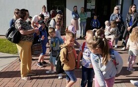 Wycieczka przedszkolak&oacute;w do teatru 14