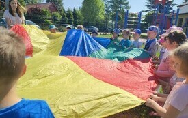 Dzień Dziecka w Publicznej Szkole Podstawowej w Łomnie 36