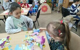 Wizyta w bibliotece przedszkolak&oacute;w z Publicznej Szkoły Podstawowej w Łomnie 5