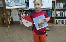 Wizyta w bibliotece przedszkolak&oacute;w z Publicznej Szkoły Podstawowej w Łomnie 9