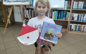 Wizyta w bibliotece przedszkolak&oacute;w z Publicznej Szkoły Podstawowej w Łomnie 11