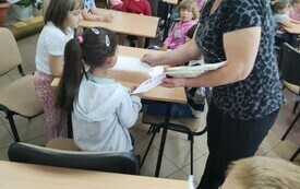 Wizyta w bibliotece przedszkolak&oacute;w z Publicznej Szkoły Podstawowej w Łomnie 21