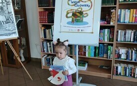 Wizyta w bibliotece przedszkolak&oacute;w z Publicznej Szkoły Podstawowej w Łomnie 30