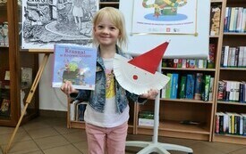 Wizyta w bibliotece przedszkolak&oacute;w z Publicznej Szkoły Podstawowej w Łomnie 52