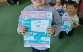 Podsumowanie projektu edukacyjnego &bdquo;Gramy zmysłami&rdquo; - PSP Łomno 1