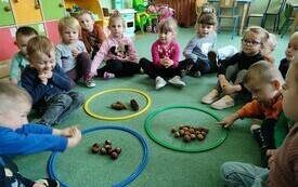 Podsumowanie projektu edukacyjnego &bdquo;Gramy zmysłami&rdquo; - PSP Łomno 27